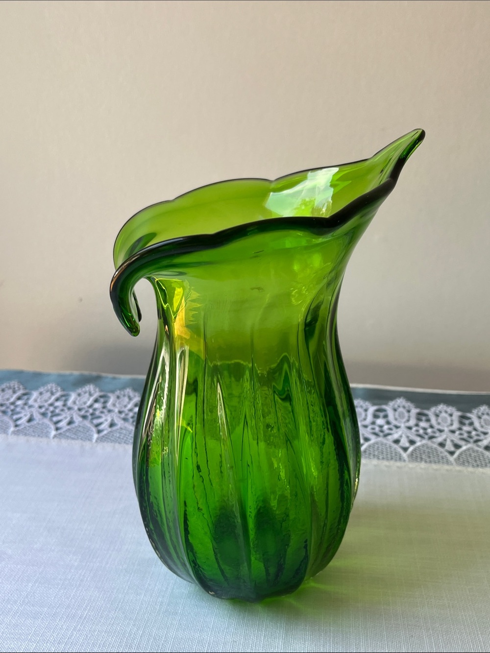 Vintage MCM Emerald Green Jack in the Pulpit Vase
